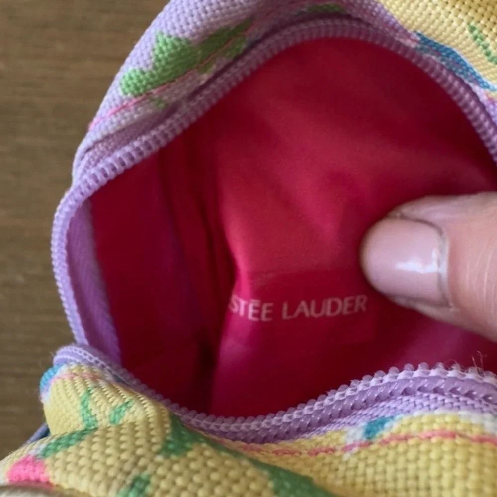 NEW Lilly Pulitzer for Estée Lauder Cosmetic Make-up Bag-Floral-Gold Trim-Sz Sml